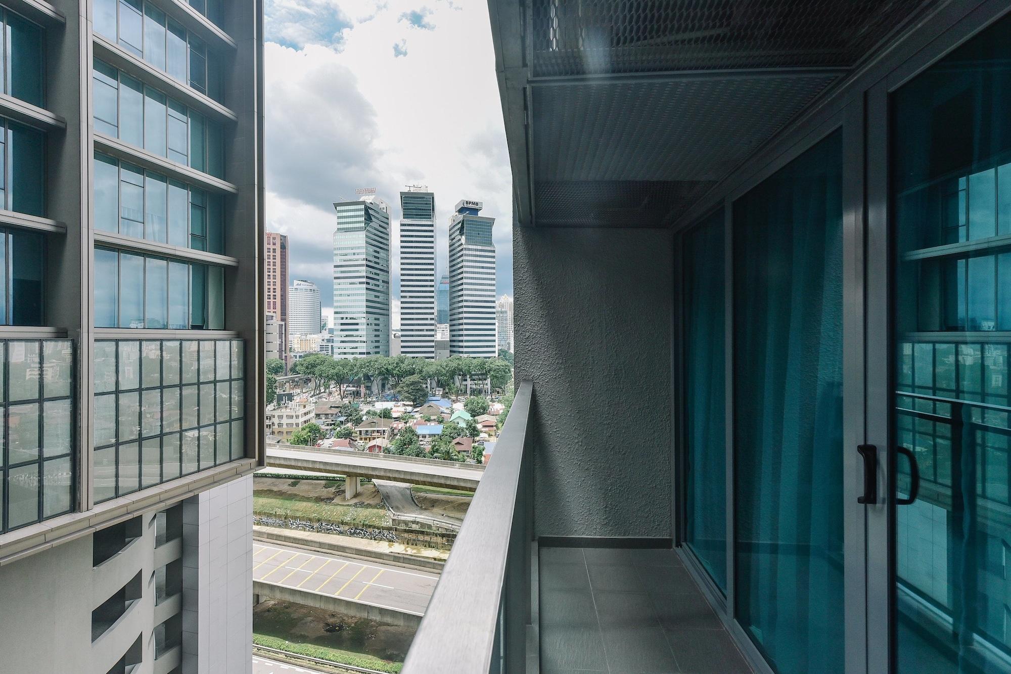 Summer Suites Residences By Subhome Kuala Lumpur Exterior foto